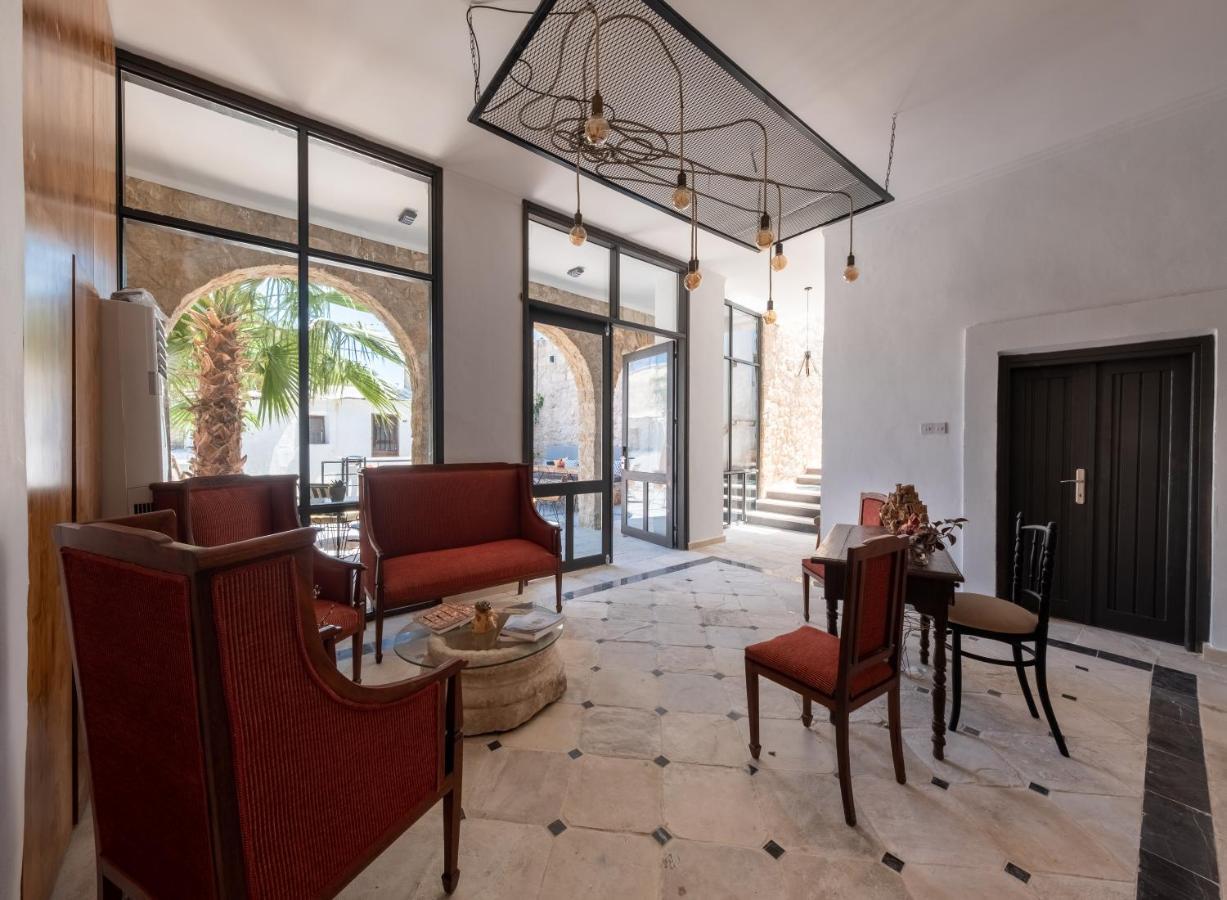 La Regina Veneziana Hotel Famagusta  Bagian luar foto