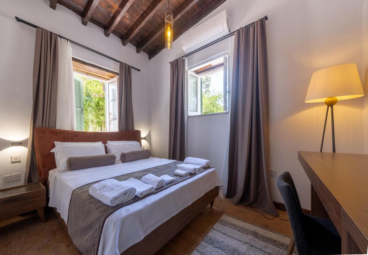 La Regina Veneziana Hotel Famagusta  Bagian luar foto